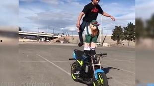 外国车摩托车爆料视频,惊现神秘车型，性能惊人引热议！  第1张